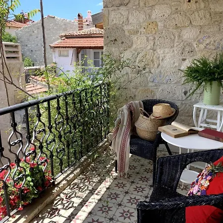 Alacati Red House Semesterbostad *