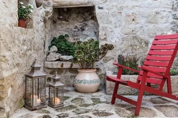 Alacati Red House Дом отдыха Кешме